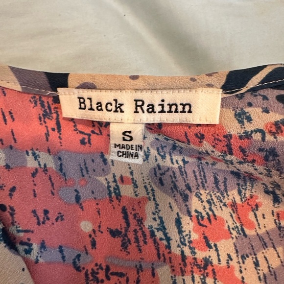 Black Rainn  Women’s Small Sleeveless Abstract Print Cowl Neck Flowy Blouse. - Picture 6 of 11